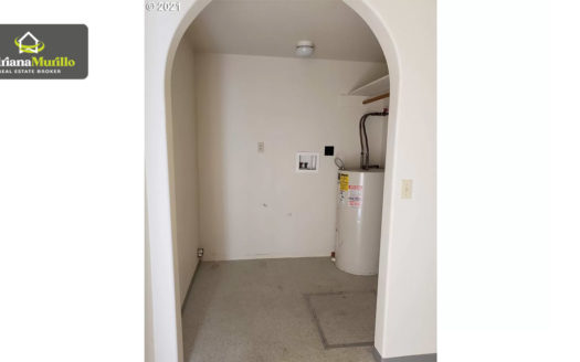 16819 SE Market St, Portland