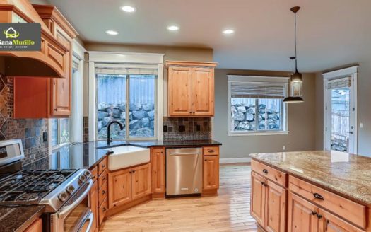 922 Goff Rd, Forest Grove