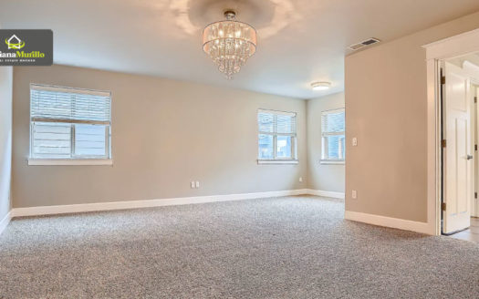 922 Goff Rd, Forest Grove