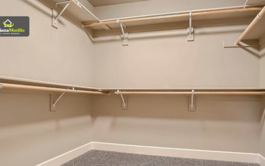 922 Goff Rd, Forest Grove