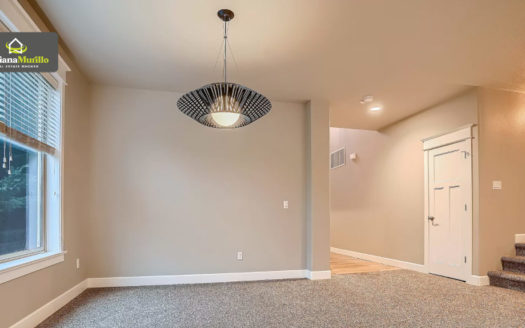 922 Goff Rd, Forest Grove