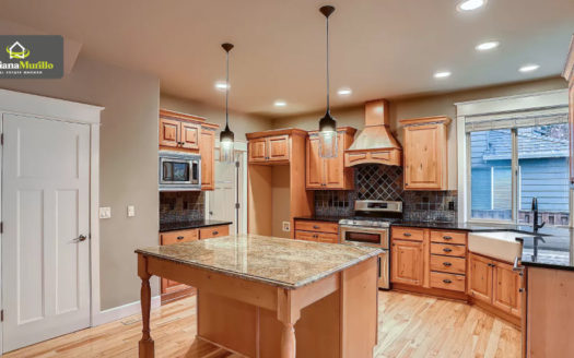 922 Goff Rd, Forest Grove