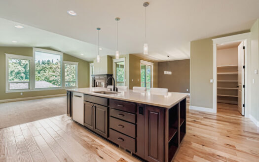 10183 NW Crossing Dr., Portland