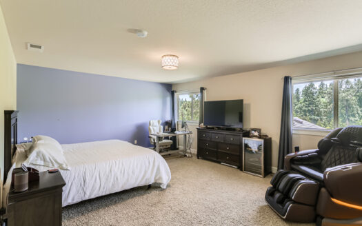 10183 NW Crossing Dr., Portland