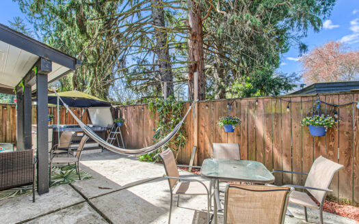 285 N 7th Ave., Cornelius