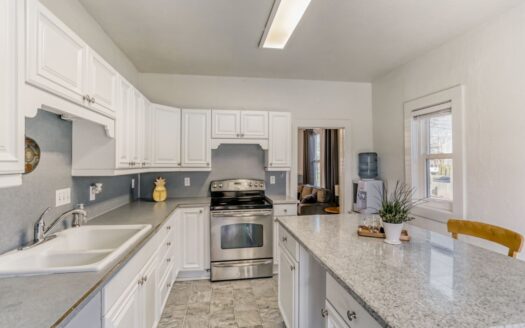 1680 SE Maple Ct. Hillsboro